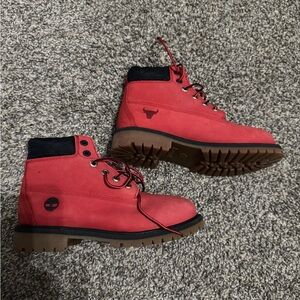 Timberland Red and Black High-Top Boots
